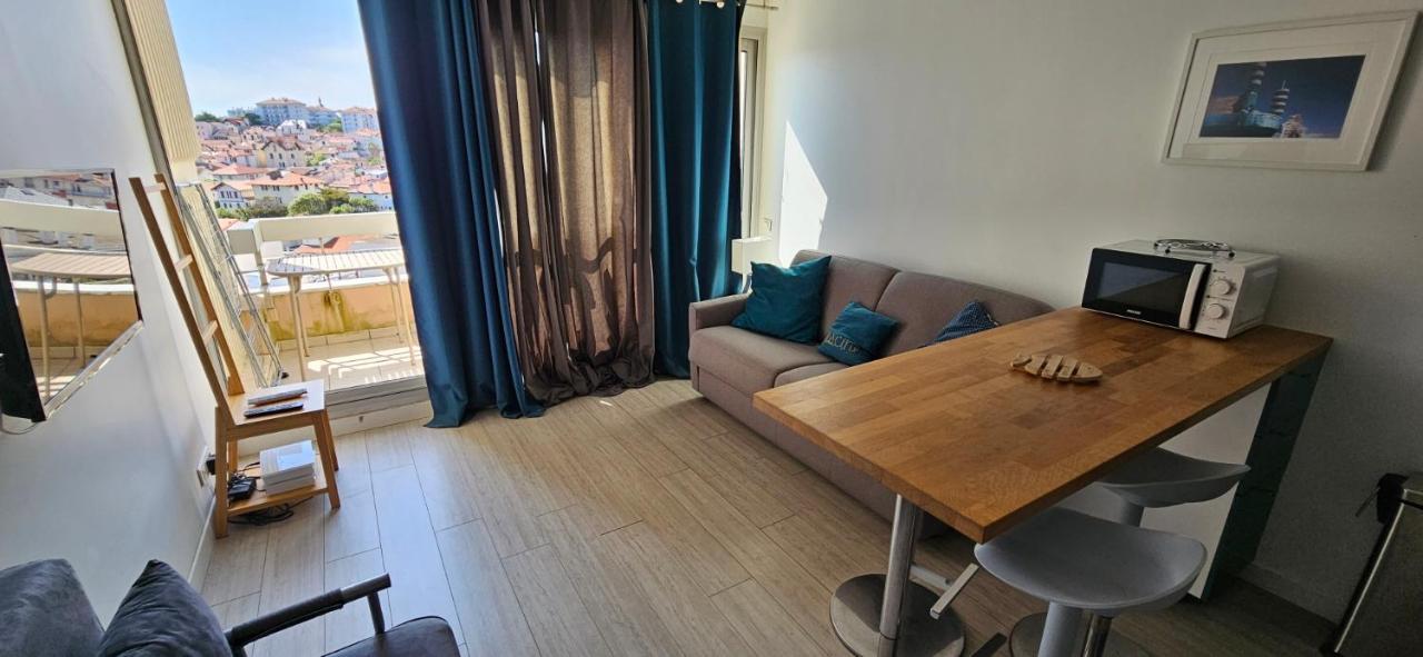 Studio Victoria Centre Grande Plage And Pool 比亚里茨 外观 照片