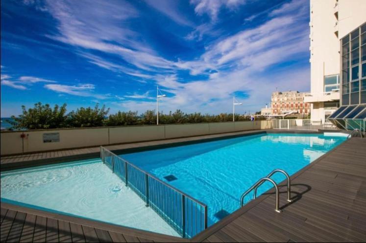 Studio Victoria Centre Grande Plage And Pool 比亚里茨 外观 照片